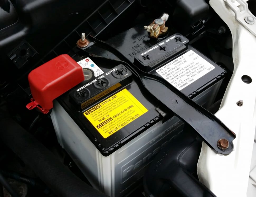how to choose the right car battery - size matters